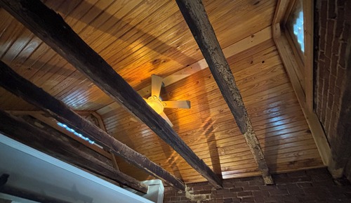 Exclusive Cabin