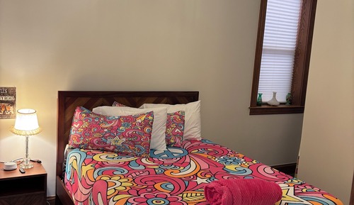 Decades Music Hall Suite