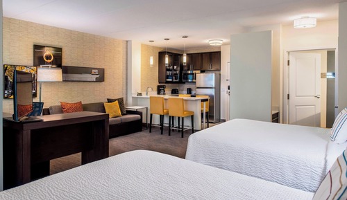 Studio, Multiple Beds