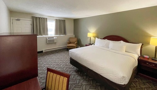 Standard Room, 1 King Bed, Non Smoking