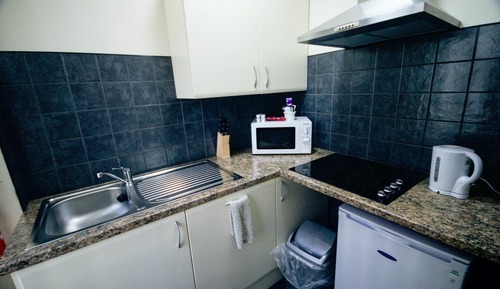 Ty Dre Twin Suite Queen Room