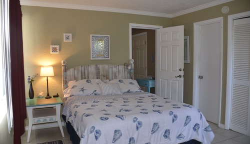 Comfort Single Room, 1 Queen Bed