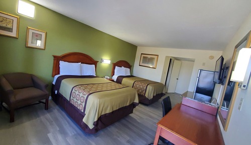 Room, 2 Queen Beds, Non Smoking