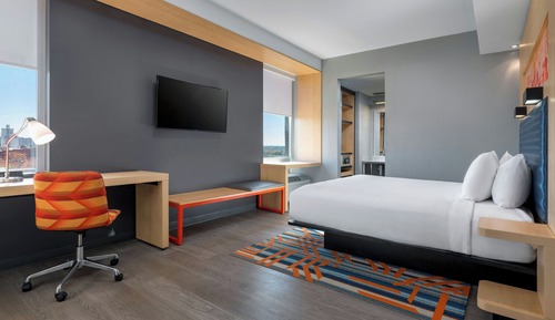 aloft, Room, 1 King Bed, City View