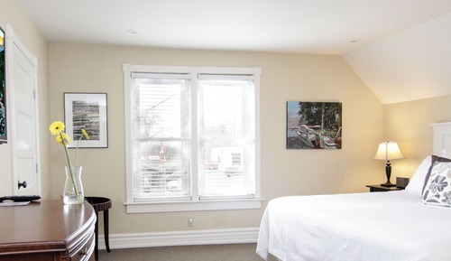 Deluxe Suite, 1 King Bed with Sofa bed