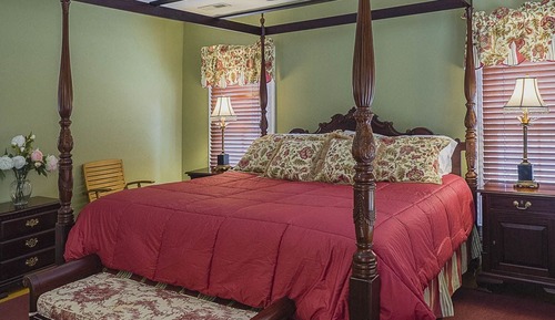 4 Superior Double, King fireplace