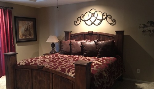 Luxury Double Room, Ensuite (The Mustang)