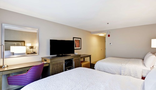 Room, 2 Queen Beds, Accessible, Non Smoking (Hearing)