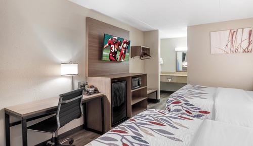 Deluxe Room, 2 Queen Beds, Non Smoking