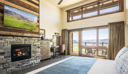 Suite, 1 King Bed