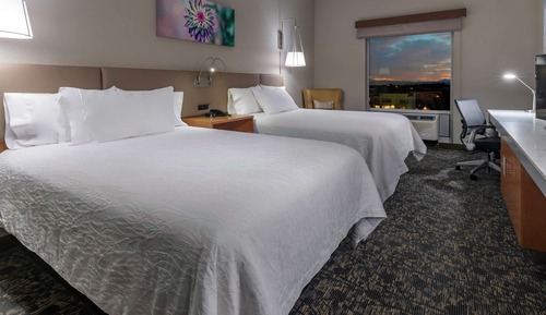 Room, 2 Queen Beds, Accessible, Bathtub