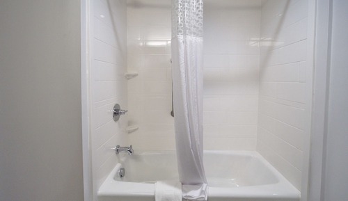 Room, 1 King Bed, Accessible, Non Smoking (w/ bathtub)
