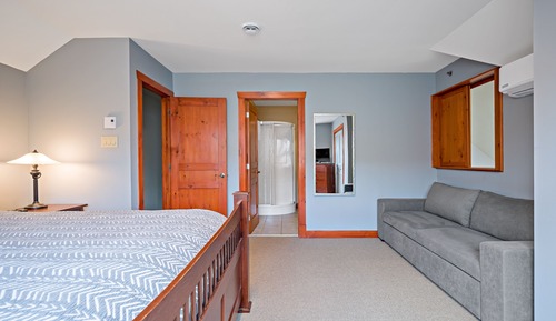 Les Eaux 235-4 , 2 Bedrooms