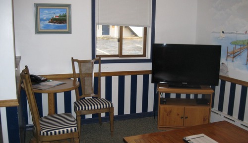 Family Studio Suite, 1 Bedroom, Refrigerator & Microwave, Ground Floor