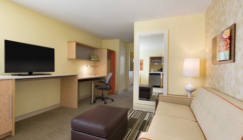 Studio, 1 King Bed, Accessible, Non Smoking (Hearing)