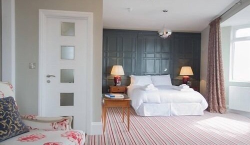 Deluxe Double Room, Ensuite, Sea View (Room 1)