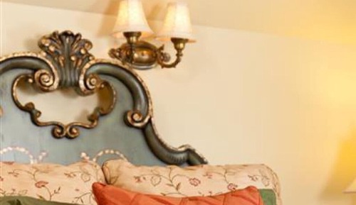 Premium Double Room, Ensuite, Lake View (Tuscan Dreams)