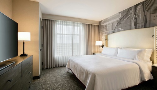 Suite, 1 King Bed (Conference)