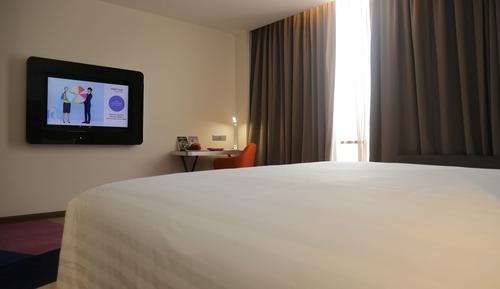 Superior Room, 1 King Bed