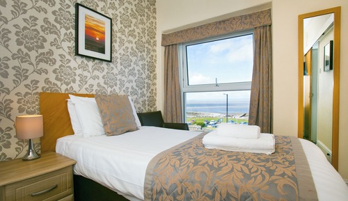 Single Room, Sea View