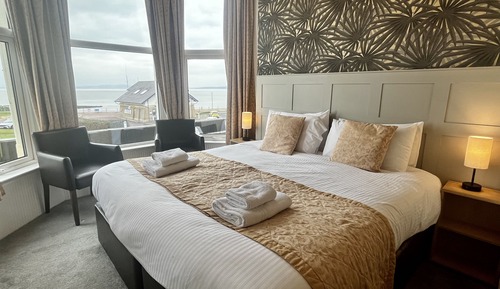 Double or Twin Room, Sea View