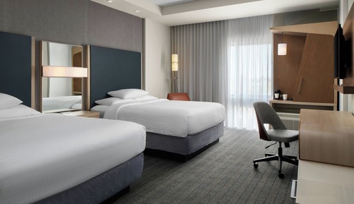 Room, 2 Queen Beds, Hearing Accessible