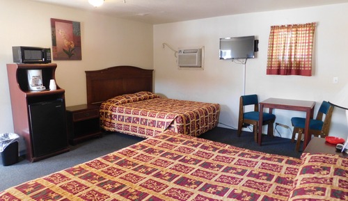 Comfort Double Room, 2 Queen Beds, Smoking, Refrigerator & Microwave
