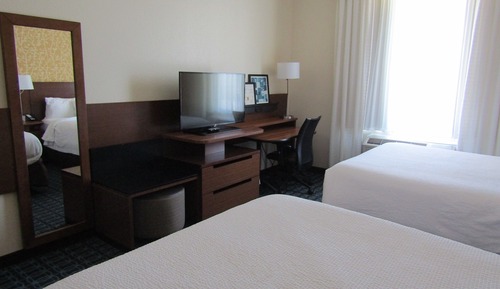 Room, 2 Queen Beds, Non Smoking (Mobility/Hearing Accessible, Tub)