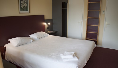 Traditional Triple Room, Multiple Beds, Non Smoking, Garden View