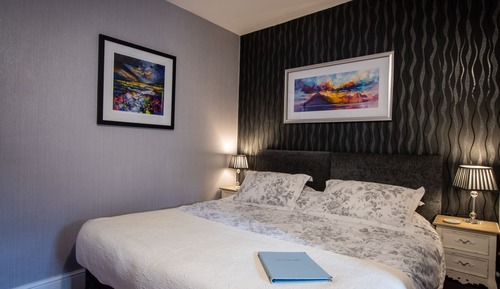 Double or Twin Room, Ensuite