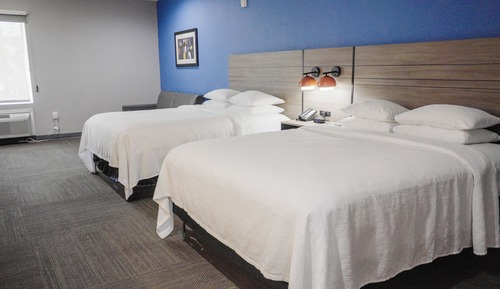 Deluxe Room, 2 Queen Beds (Wheelchair Accessible)