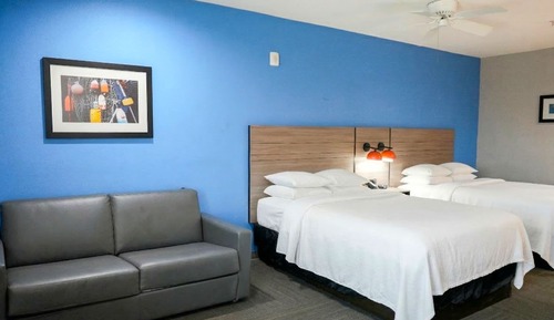 Deluxe Room, 2 Queen Beds (Wheelchair Accessible)