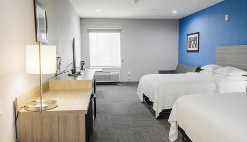 Deluxe Room, 2 Queen Beds