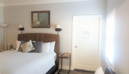 Room (Antigua)