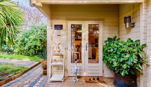 Luxury Apartment, Ensuite, Garden View