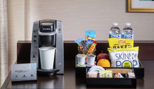 Room, 2 Queen Beds, Accessible (Mobility & Hearing, Roll-In Shower)