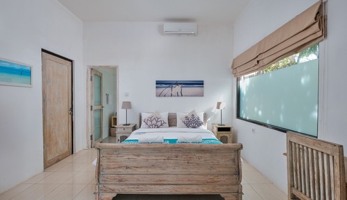 King Bedroom Sea View