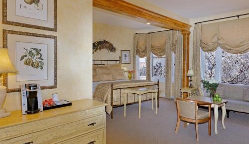 Superior King Room