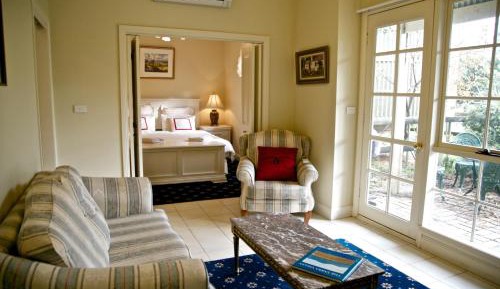 Two-Bedroom Apartment with Spa Bath