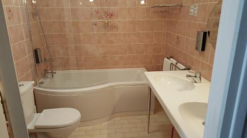 Quadruple Room with Garden View