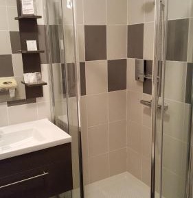 Triple Room with Shower