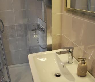 Apartment - Split Level