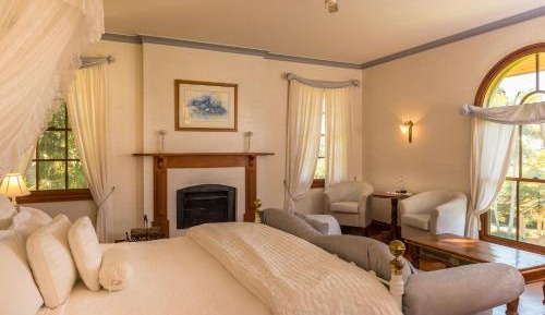 Executive King Room with Spa Bath