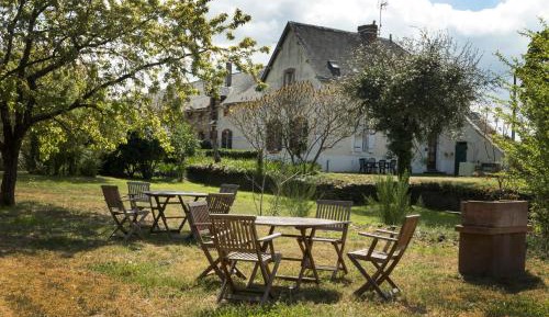 Apartment with Garden View