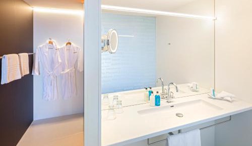 Junior Suite Lake