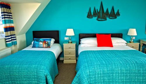 Premier King or Twin Room with Sea View