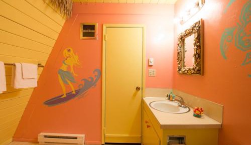 Hawaiian 2 Story Villa