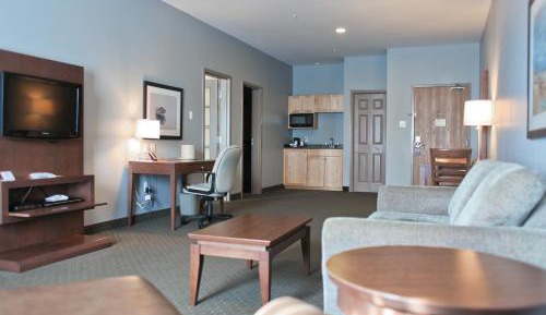 Queen Suite with Two Queen Beds