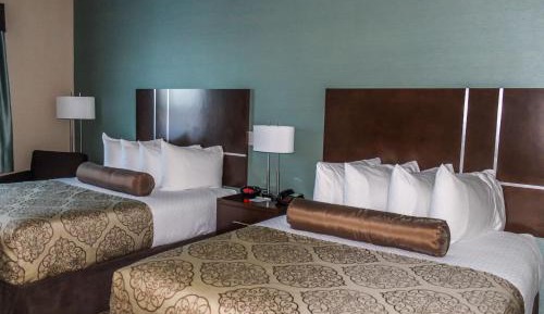Queen Room with Two Queen Beds - Non-Smoking