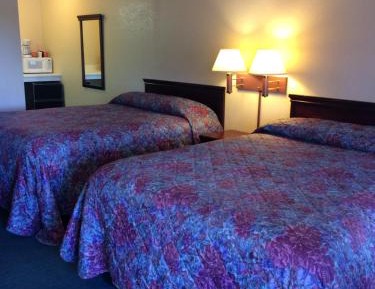 Queen Room with Two Queen Beds